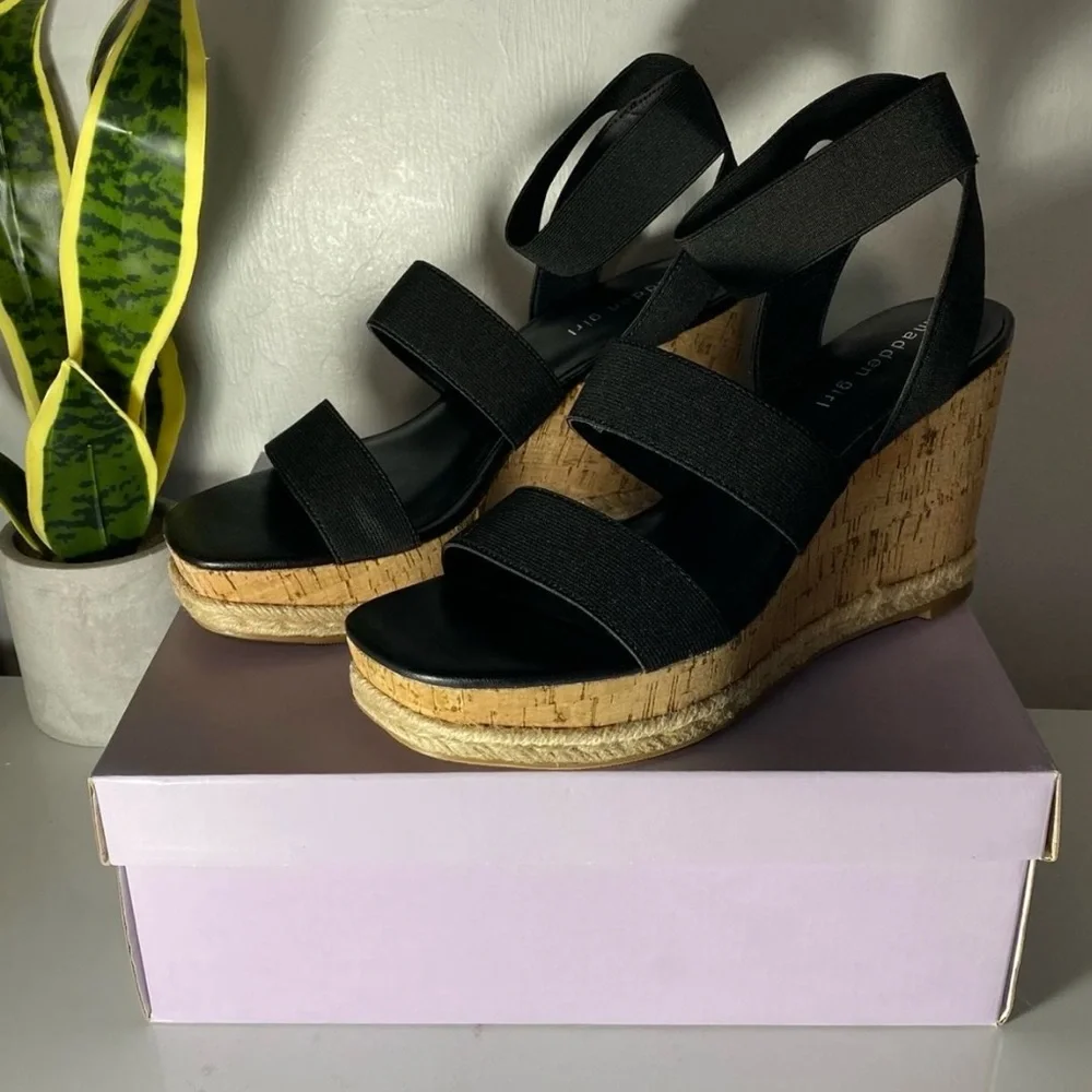 Madden Girl‎ Black Strappy Wedge Sandals